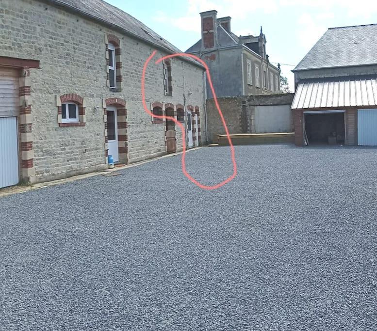 Loft Proche Des Plages Et Sites Du Debarquement Osmanville Exteriör bild